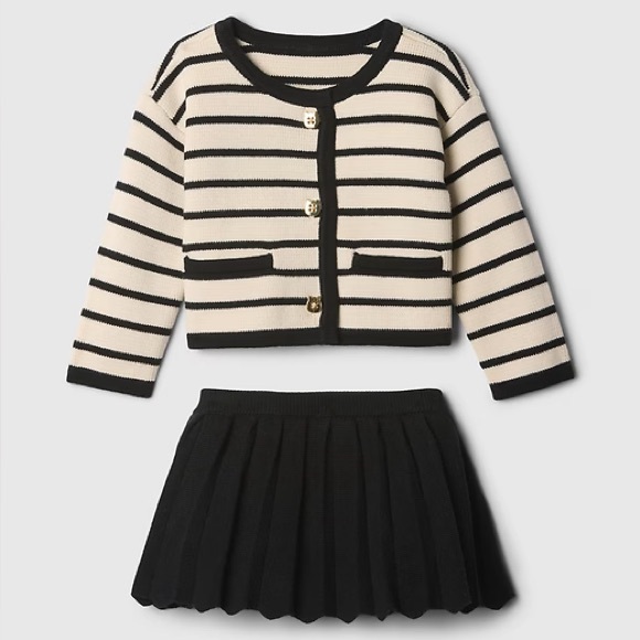 NWOT Baby GAP Baby Stripe Cardigan Outfit Set - Picture 1 of 7